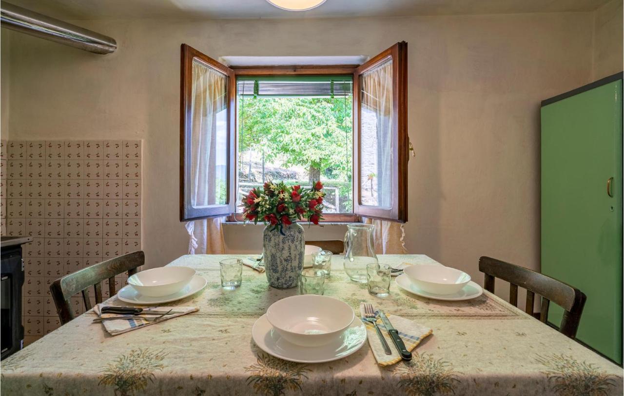 Stunning Home In Longoio With Kitchen Monti di Villa Exterior foto